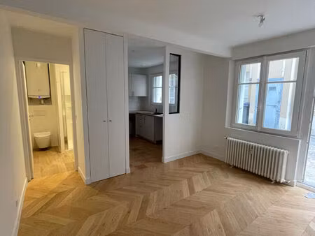 2 pièces - versailles saint-louis