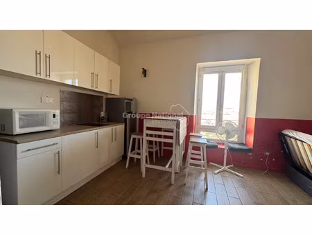 location appartement 2 pièces 28 m² à nîmes (30000)