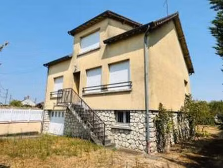 vente maison au lude (72800) : à vendre / 106m² le lude
