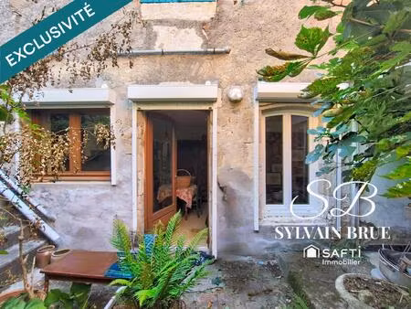 maison de village avec jardin et dépendance