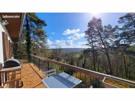 propriété familiale au charme singulier - 8 pièces - 162 m² - vue panoramique - 5 chambres