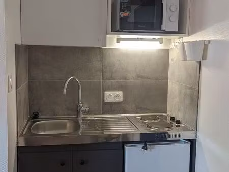 charmant studio 10m2 lumineux