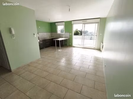 appartement 88 m² avec balcon - annoeullin