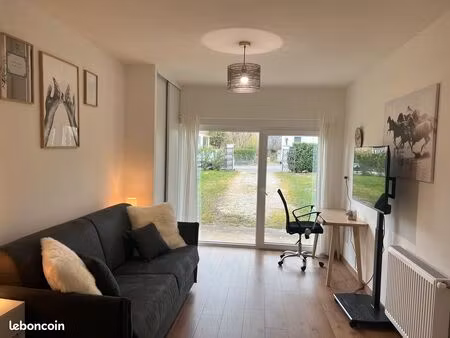 ? petit studio indépendant à feigères