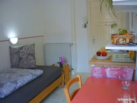 chambre meublée pour étudiante