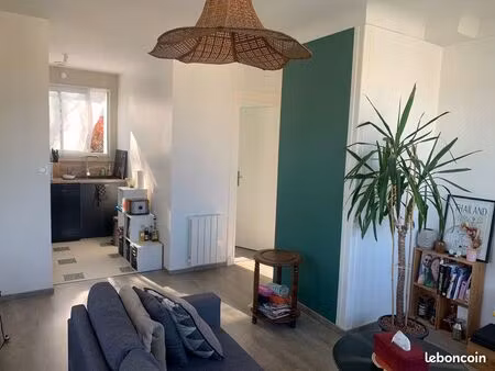 appartement 2 chambres – royan centre-ville / gare