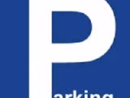 location parking 12 m² à fecamp (76400)  55 €