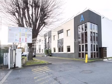 location local d’activités gennevilliers 92230 614m²