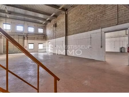 location local d’activités lognes 77185 284m²