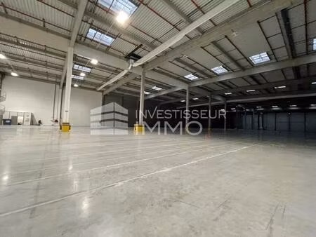 location local d’activités montelimar 26200 7437m²