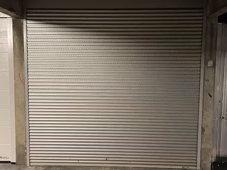 vente parking 12 m² à annecy (74000)  32 000 €