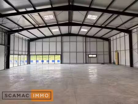 location entrepôt 700m²