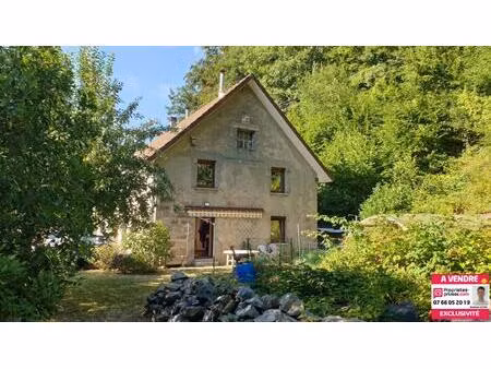 maison 8 pièces de 210 m²