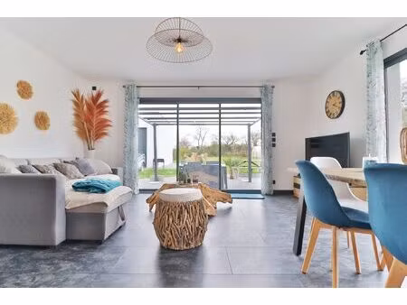 maison familiale de 119 m² avec jardin et garage