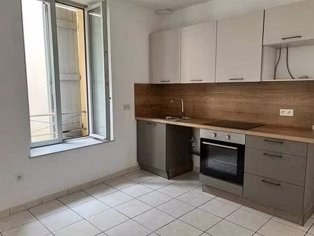 maison avec cour privative