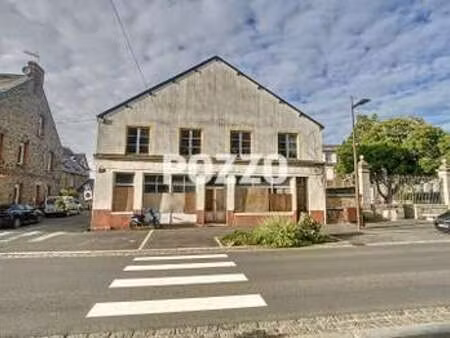 vente immeuble à pontorson (50170) : à vendre / 450m² pontorson