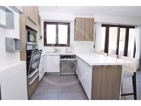 meudon: location meublée de 2 à 3 pièces  refait à neuf