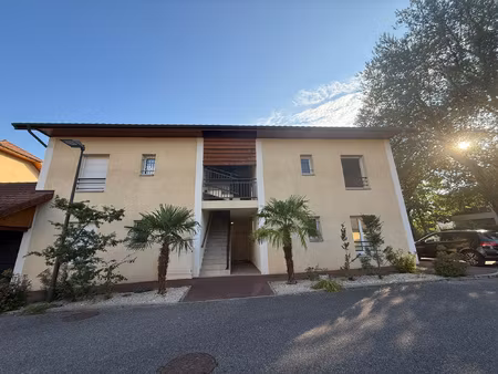 a louer à prevessin-moens appartement t3 meublé avec cave  g
