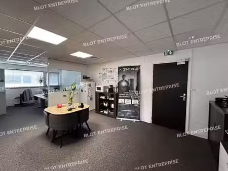 vente bureaux la chapelle sur erdre 44240 200m²