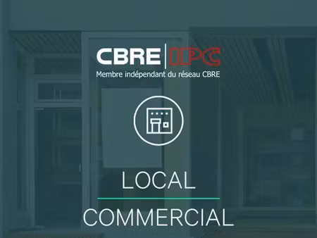 location commerce bayonne 1 832 m²