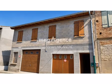 vente immeuble 0 pièces 162 m² à beaumont-de-lomagne (82500)  180 000 €