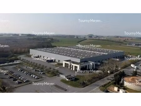 location entrepôt chateaubourg 35220 4810m²