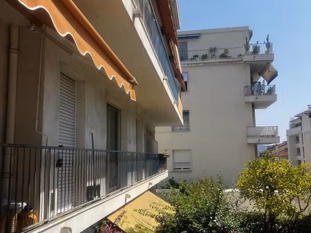 vente appartement 2 pièces 49 m² nice (06200)