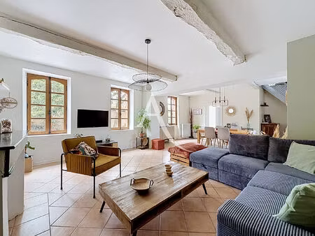 vente maison 6 pièces  132.00m²  lagardelle