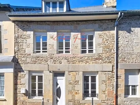 exclusivité - jolie maison de ville - 103m2 - 50240 saint james