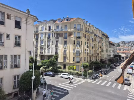 location appartement 1 pièce 24 m² à nice (06000)