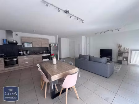 appartement à louer 3 pièces 75.91 m² - pont-de-chéruy (38) - 925€