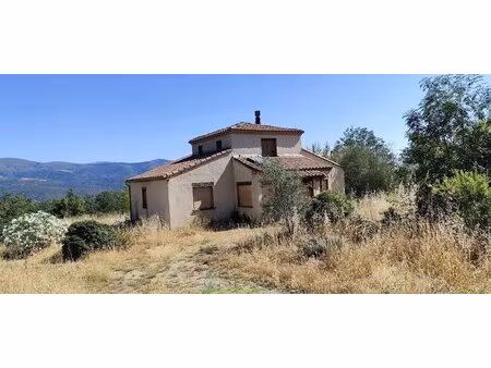 maison bio climatique 6 pièces à rénover sur terrain 2500 m²