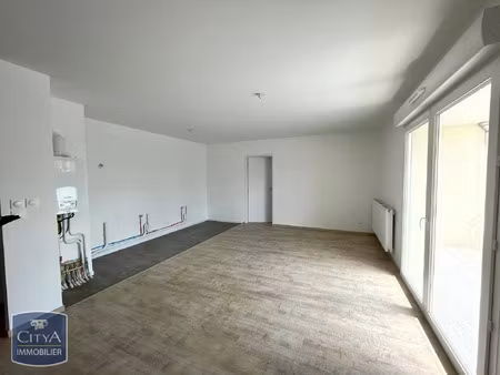 appartement à louer 3 pièces 66.04 m² - chenôve (21) - 714€