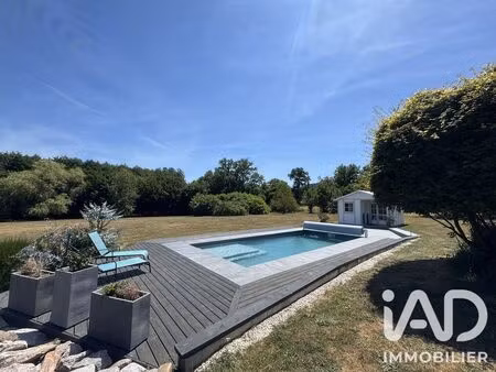 maison à saint-vallier (71230)