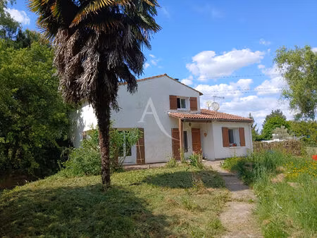 vente maison 5 pièces  109.00m²  nieul