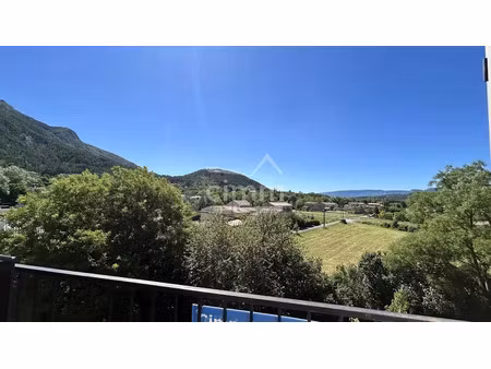 vente appartement 5 pièces 72 m² à serres (05700)  125 000 €