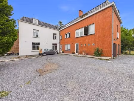 fonds de commerce à vendre à tournai (vbe51518)