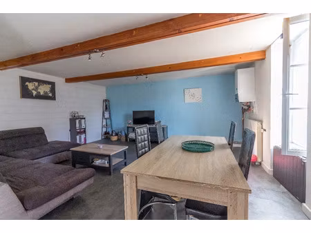 maison 128 m2 avec local indépendant à 10 min de surgères