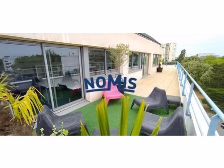 location bureaux 90 m²