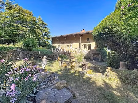 maison de campagne en pierre
