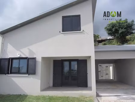 location maison 3 pièces 69 m² à saint leu (97436)  973 €