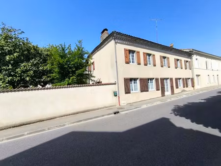 vente maison 4 pièces 162 m² clérac (17270)