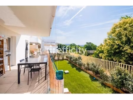 appartement 3 pièces - 65 m²