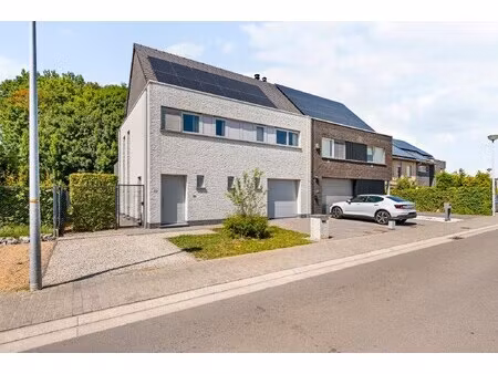 huis te koop in opwijk met 4 slaapkamers