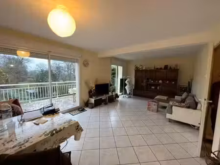 location appartement salles-curan 12410 - - surface privée