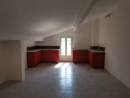 appartement duplex gonfaron 2 pièce(s) 31 m2