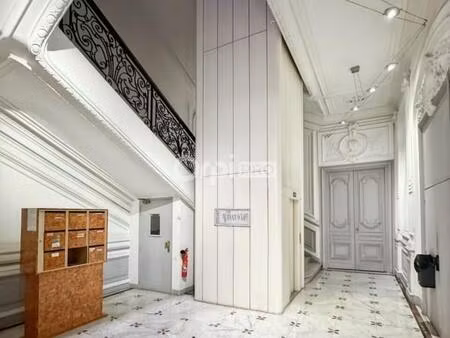 location bureaux 102 m²