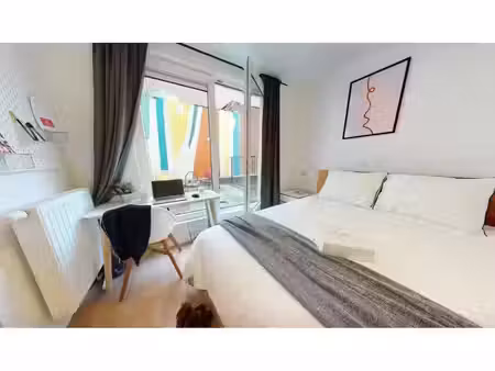 maison en colocation à rue du fort saint-gilles (vbe51574)