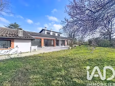 maison à roques (31120)