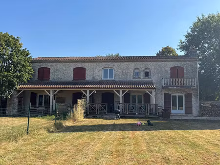 vente maison 14 pièces 290 m² à jarnac (16200)  508 800 €